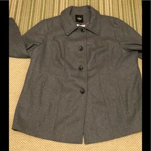 🍁Tower by London Fog